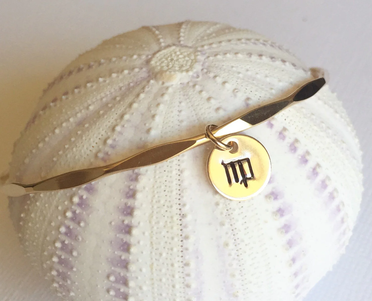 Bangle Carey (B182) - Mitchell's Manufacturing Jewel