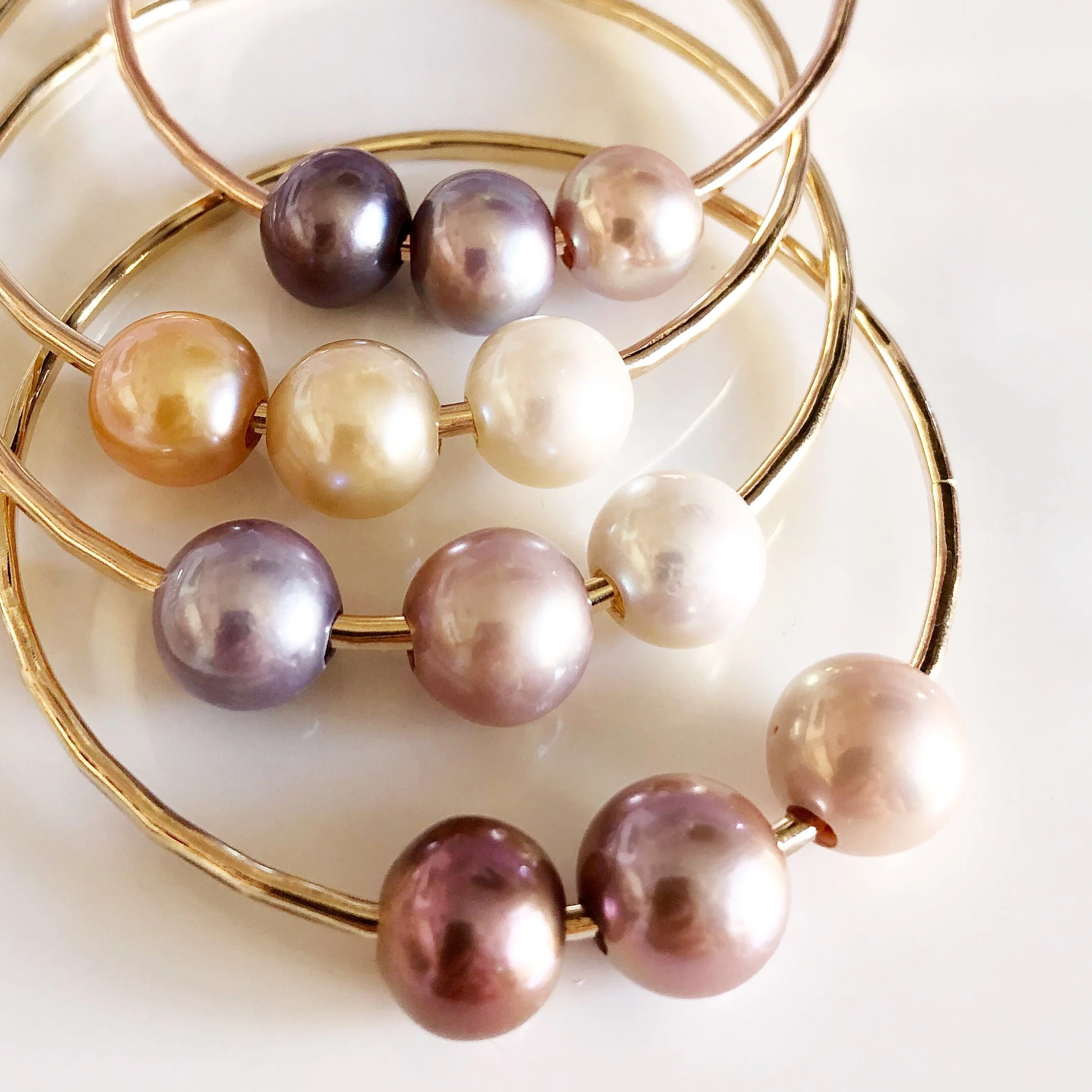 Bangle PAIGE - edison pearls (B387) - Mitchell's Manufacturing Jewel