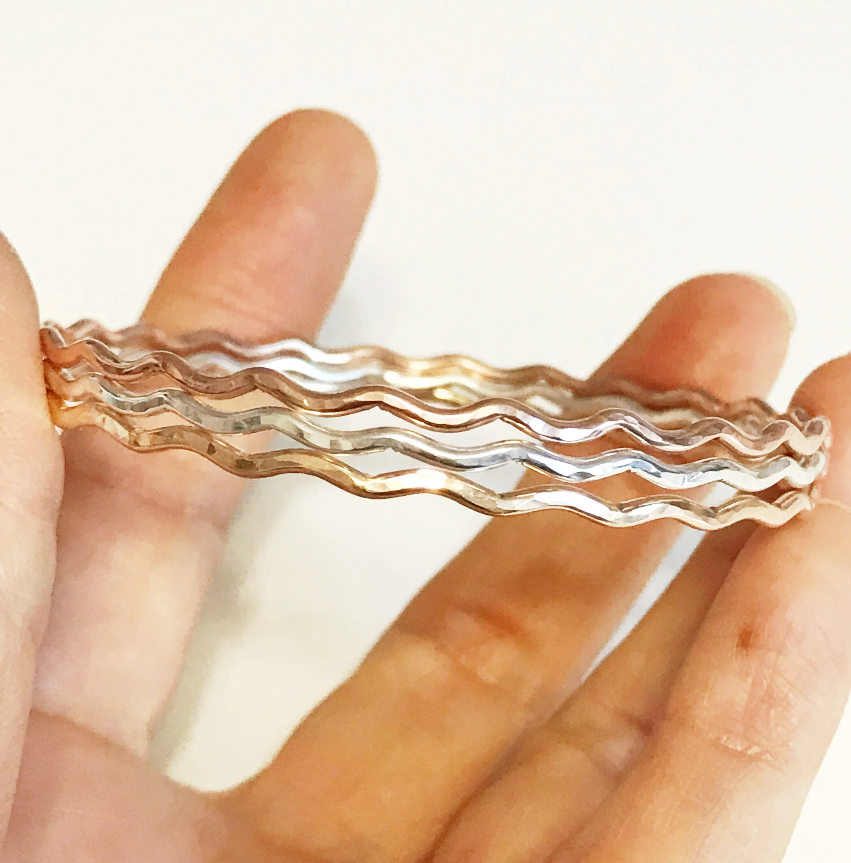 Bangles UNAHI - mix metals (B334) - Mitchell's Manufacturing Jewel