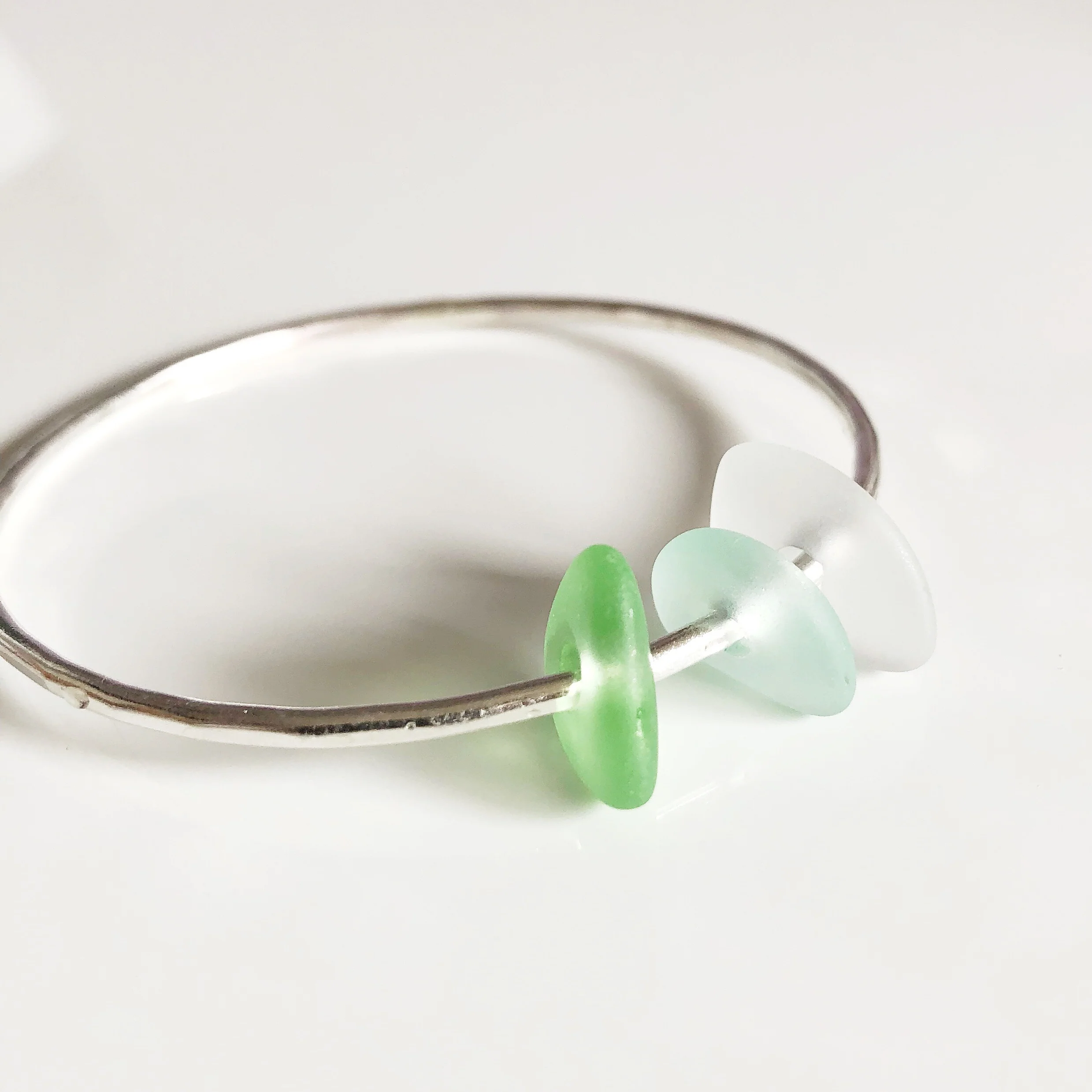 Bangle KAWAI - green ombré (B283) - Mitchell's Manufacturing Jewel