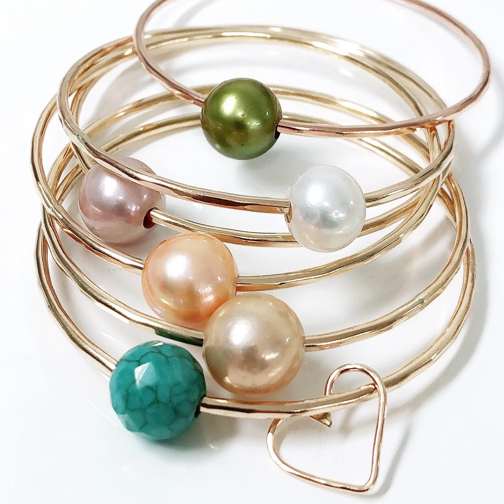 Turquoise bead bangle (B215) - Mitchell's Manufacturing Jewel