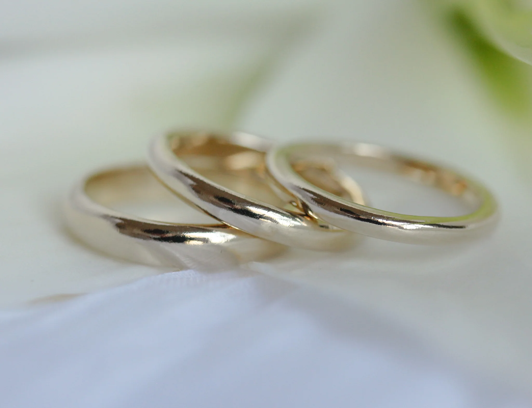 The Dome Half Round Band - Mitchell's Manufacturing Jewel