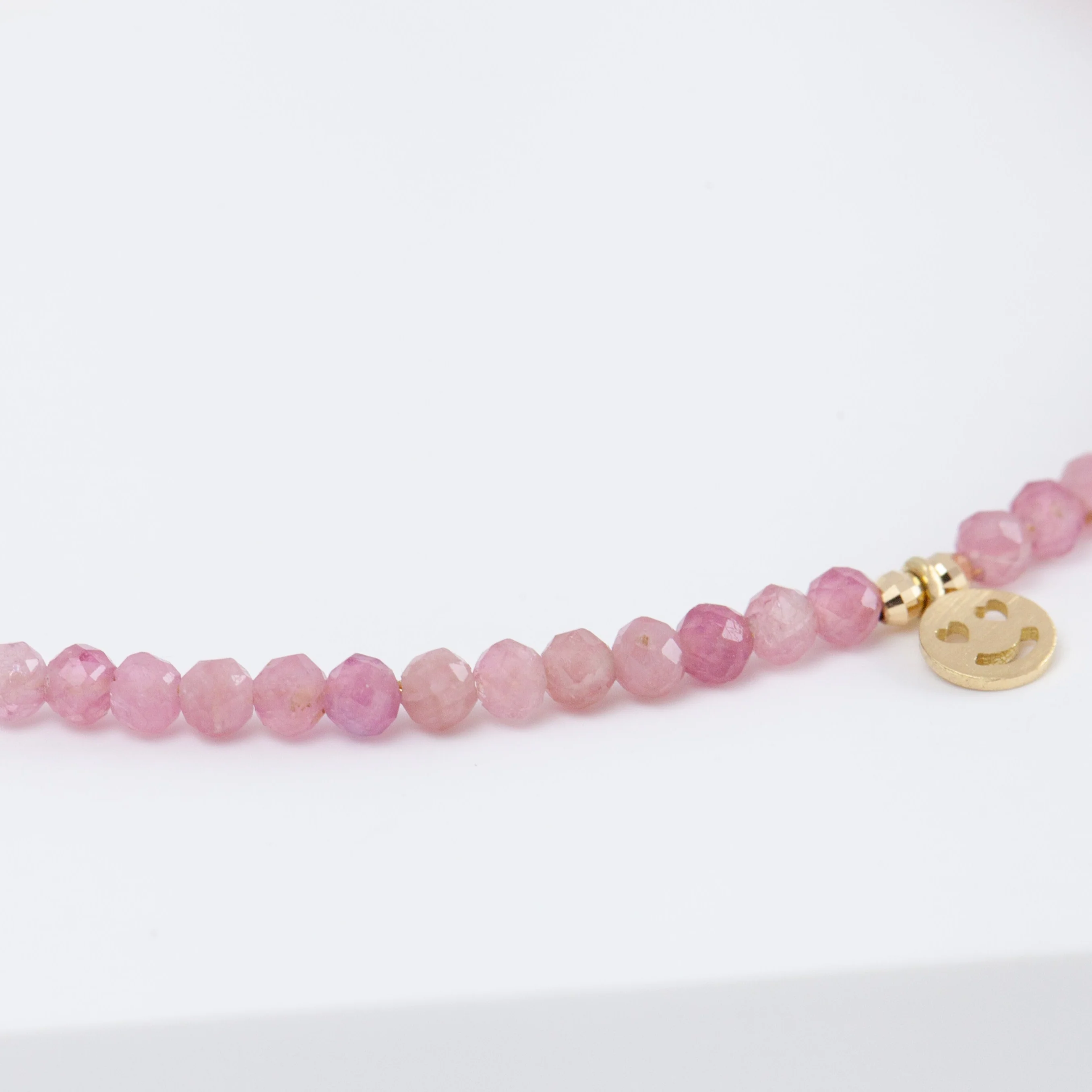 Smiley pink tourmaline beads bracelet - Mitchell's Manufacturing Jewel