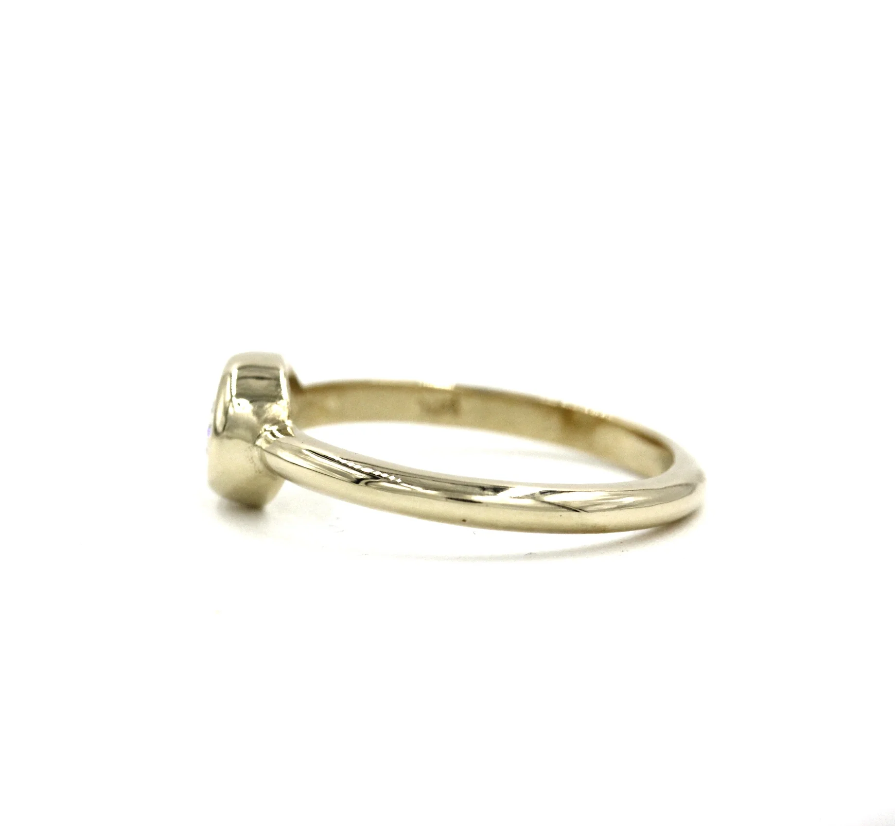 The Lyric Pear Grande: A 14k Gold Hand-Carved Diamond Ring - Mitchell's Manufacturing Jewel