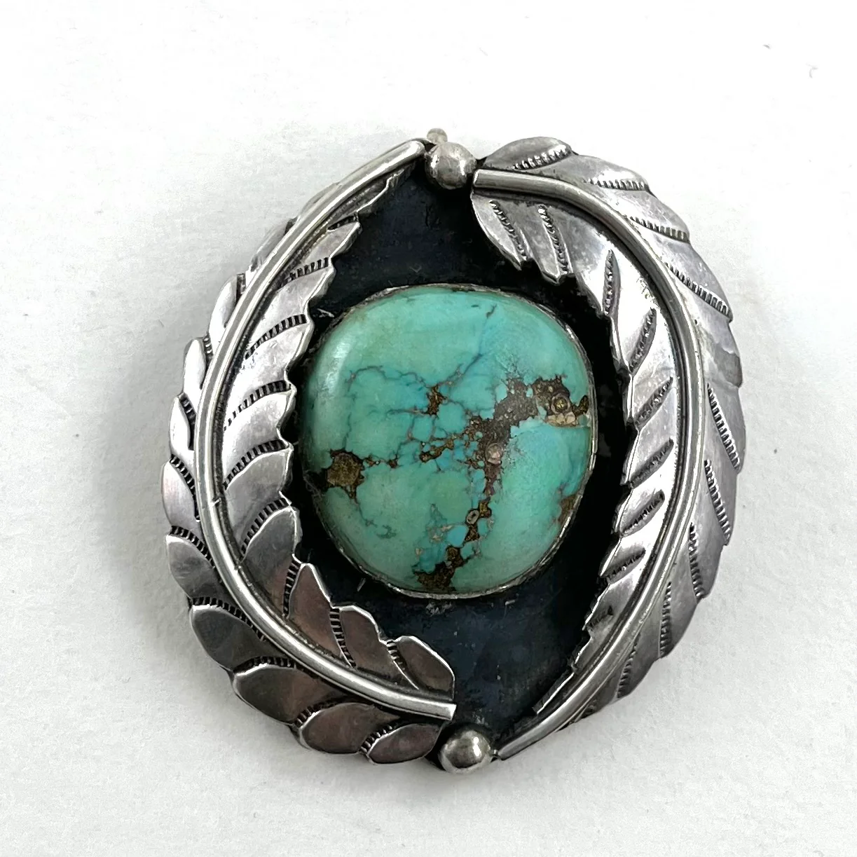 Vintage Single Stone Pendant - Mitchell's Manufacturing Jewel
