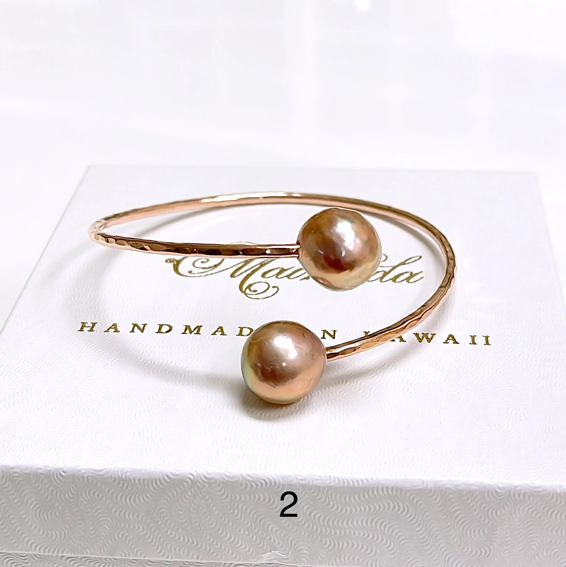 Baroque Edison pearls cuff - Mitchell's Manufacturing Jewel