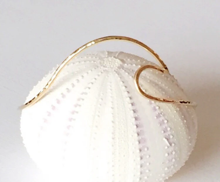 Bangle Nalu - ocean wave bangle (B104) - Mitchell's Manufacturing Jewel